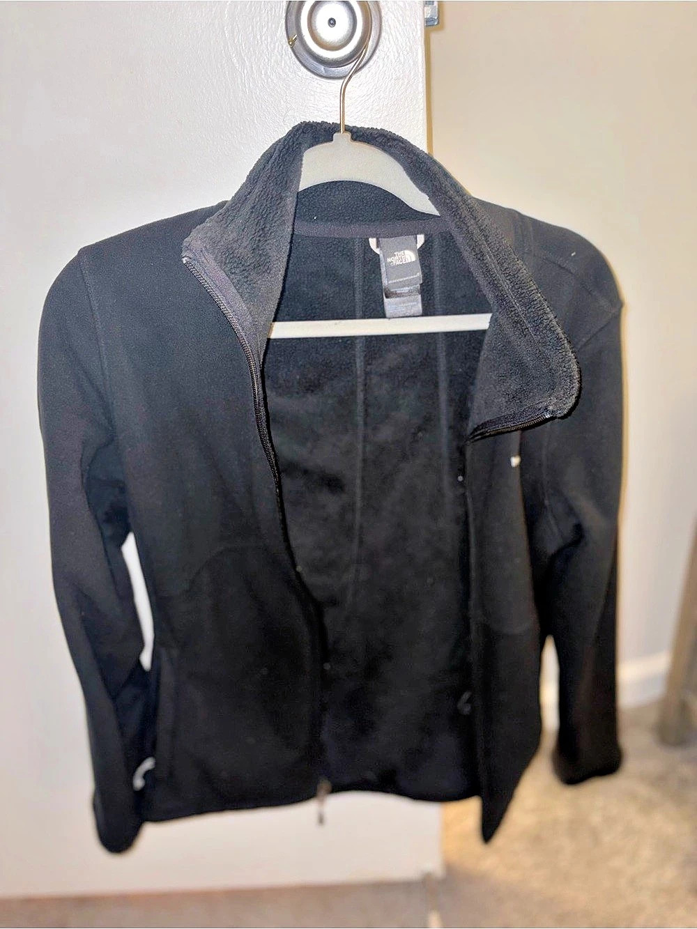 The North Face Women's Black Fleece Jacket Size Medium